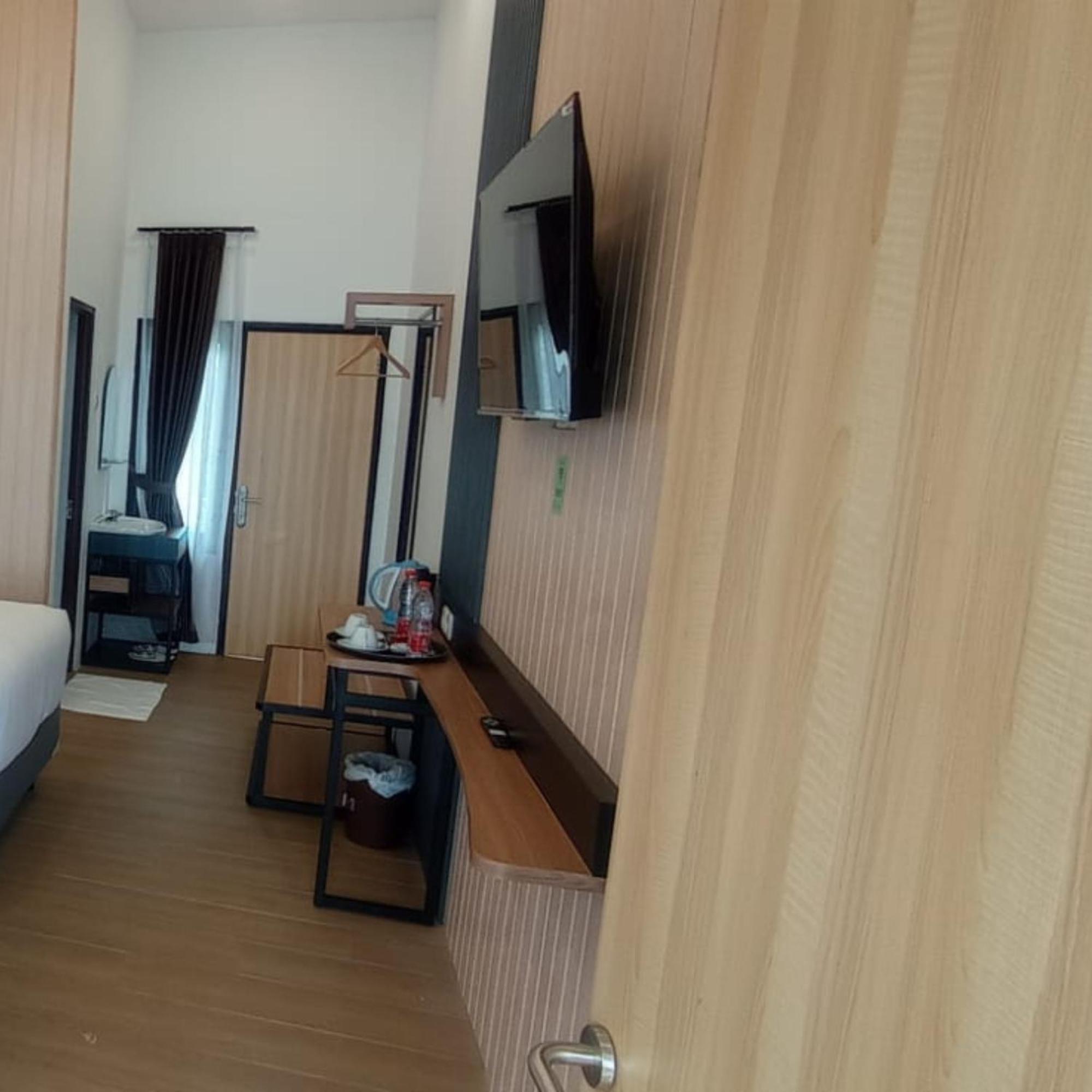 Tambi Tea Resort Kejajar Kültér fotó